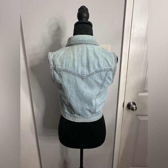 Forever 21 jean vest - Picture 2 of 5